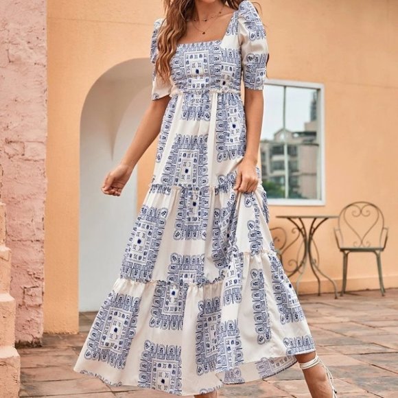 . Dresses & Skirts - Square Neckline Maxi Dress